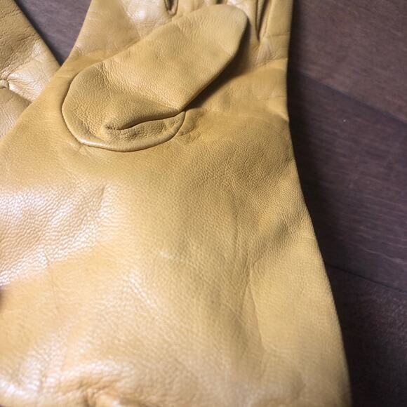 NWT Vintage Wilson Leather Gloves in yellow Size small - Picture 2 of 7